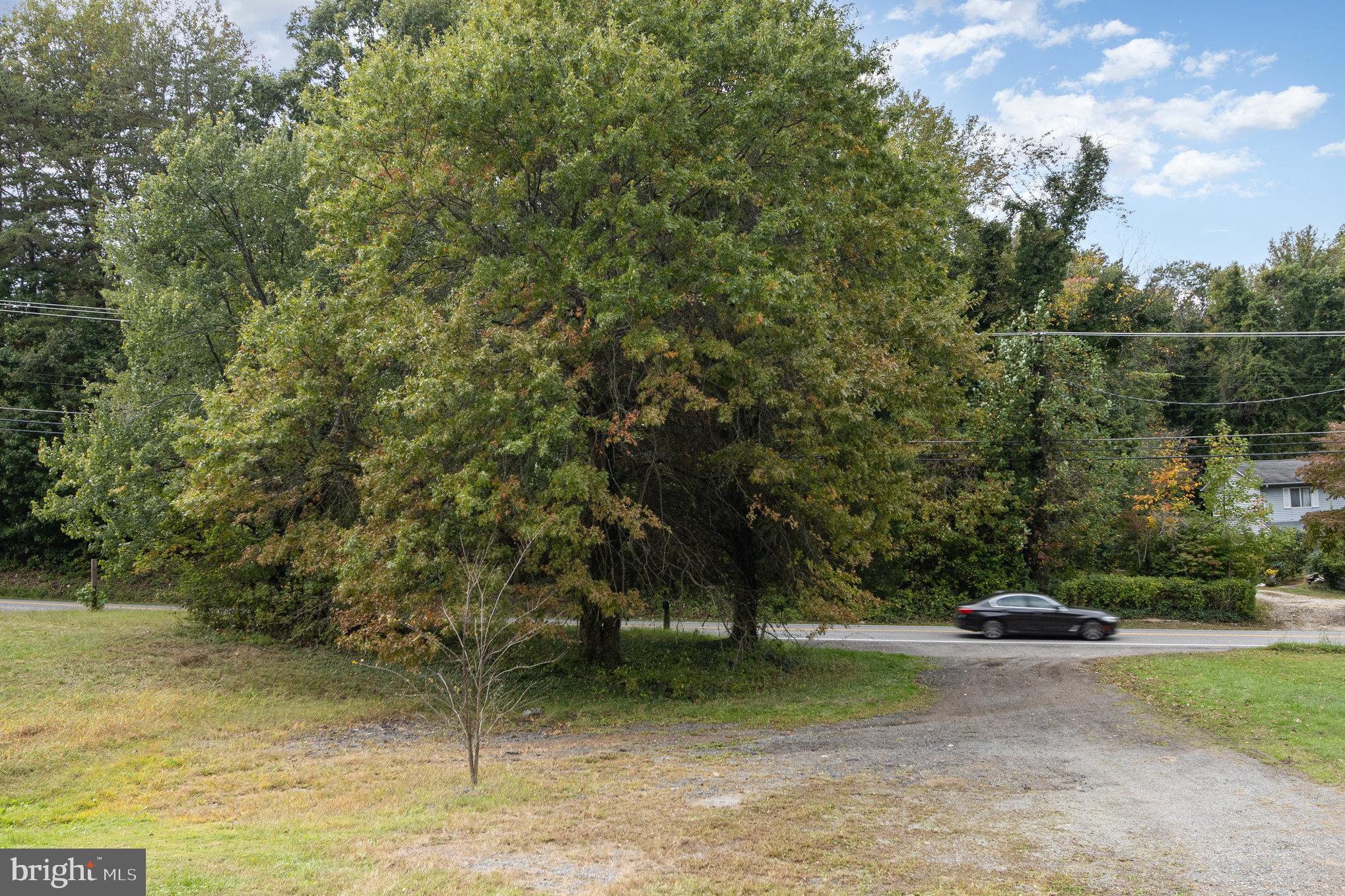 DAVIDSONVILLE - Residential