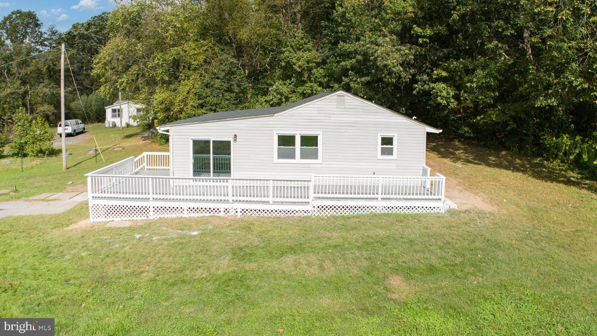 DAVIDSONVILLE - Residential