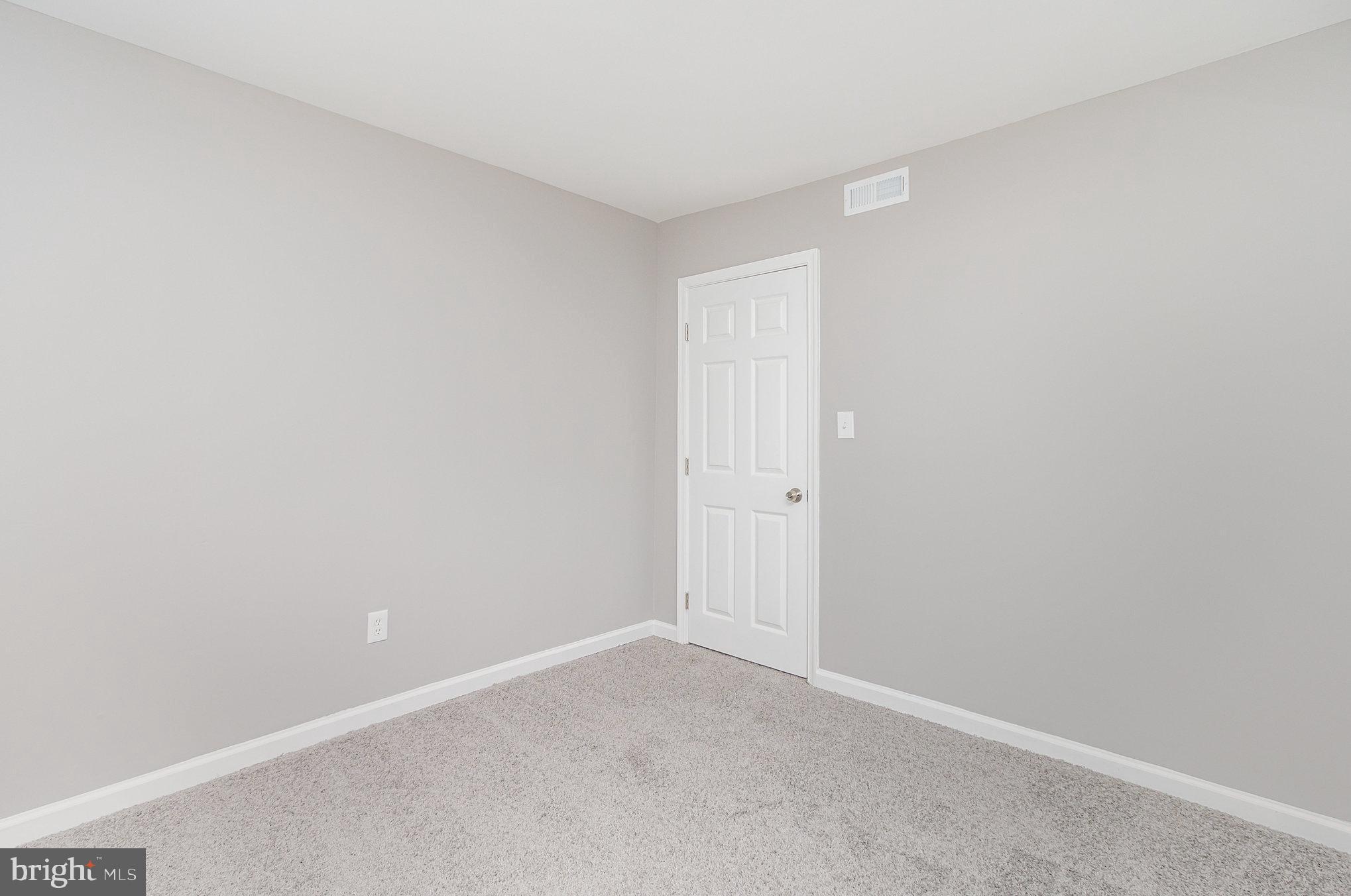 DAVIDSONVILLE - Residential