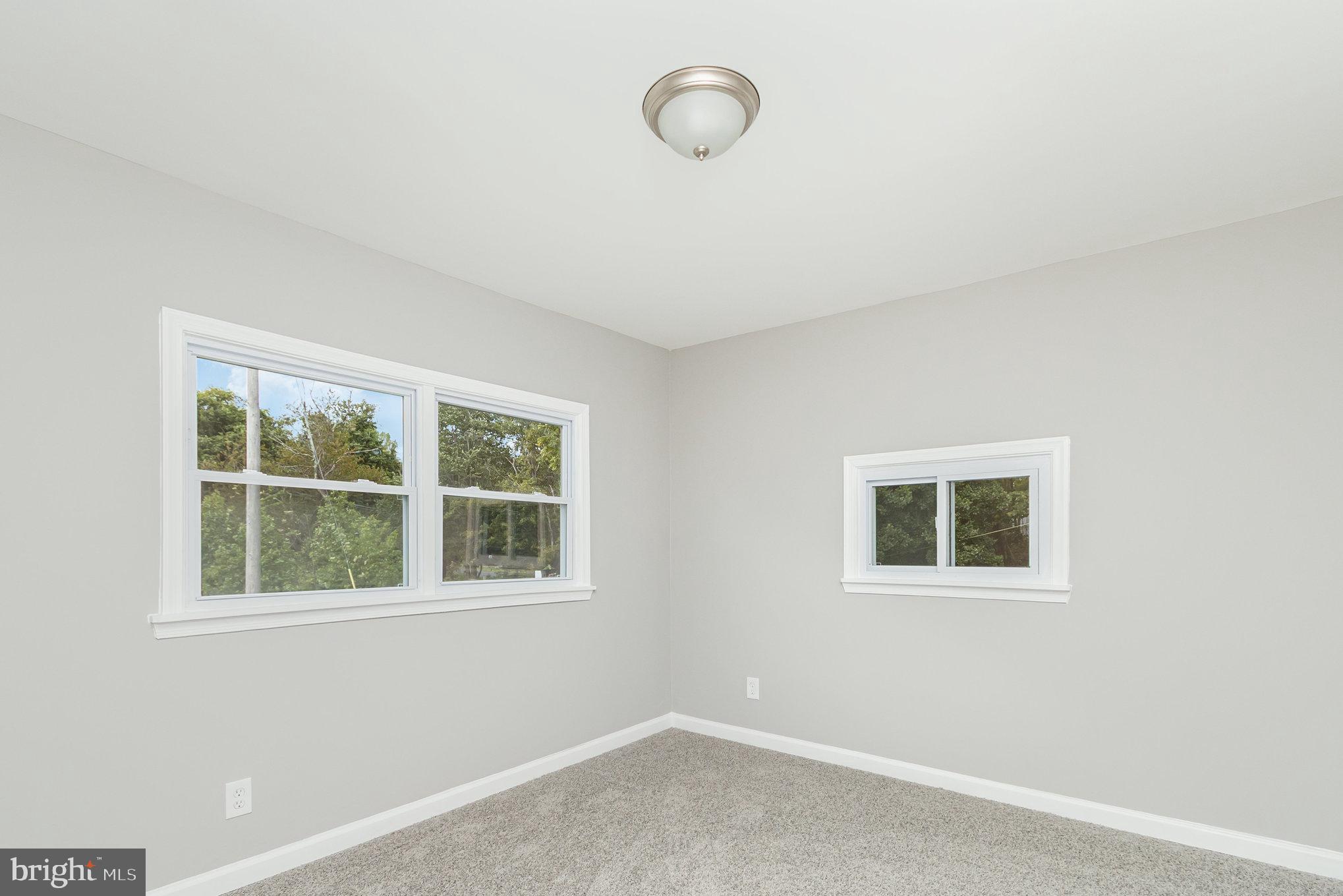 DAVIDSONVILLE - Residential