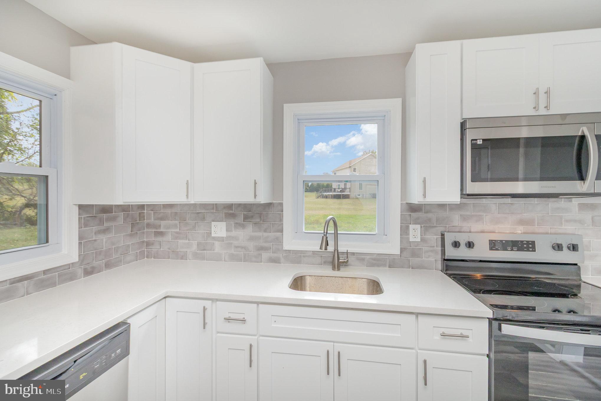 DAVIDSONVILLE - Residential