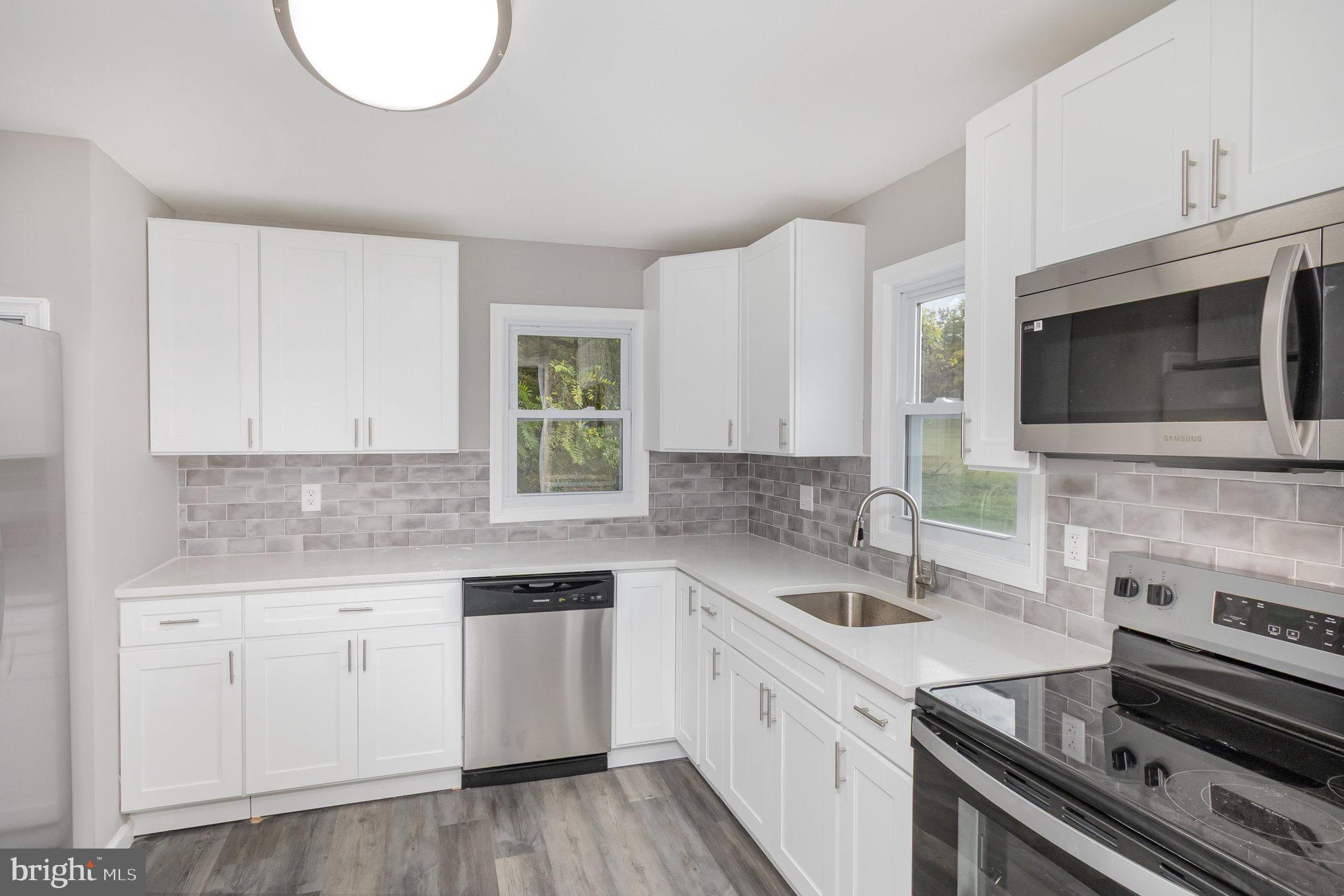 DAVIDSONVILLE - Residential