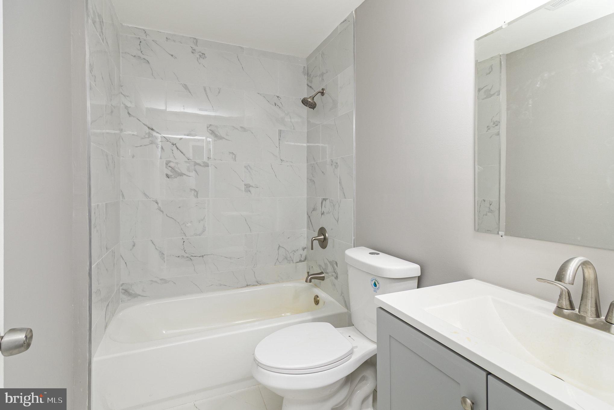 DAVIDSONVILLE - Residential