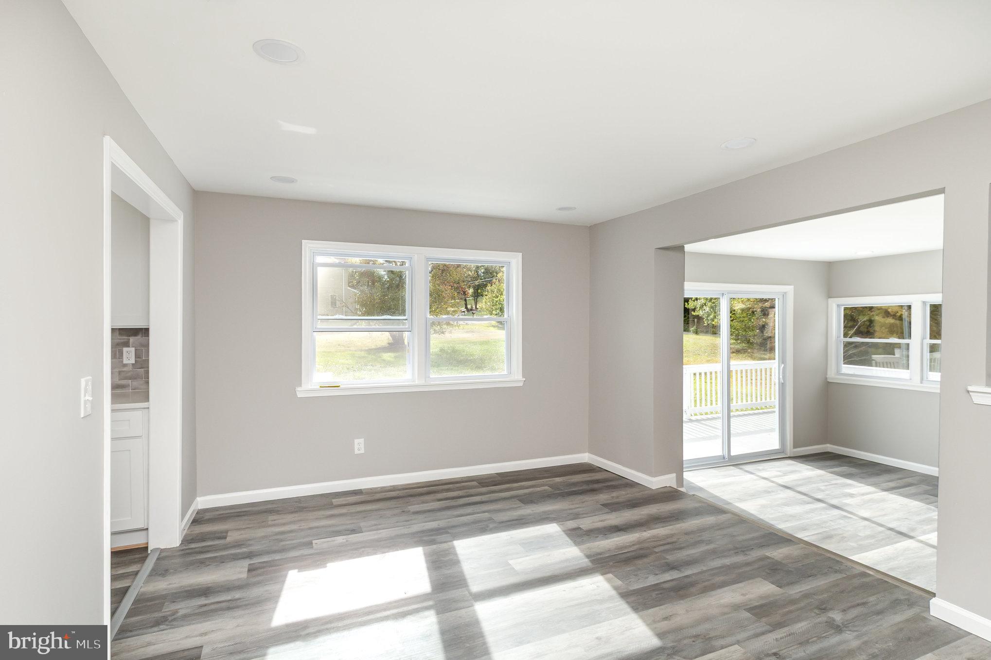 DAVIDSONVILLE - Residential