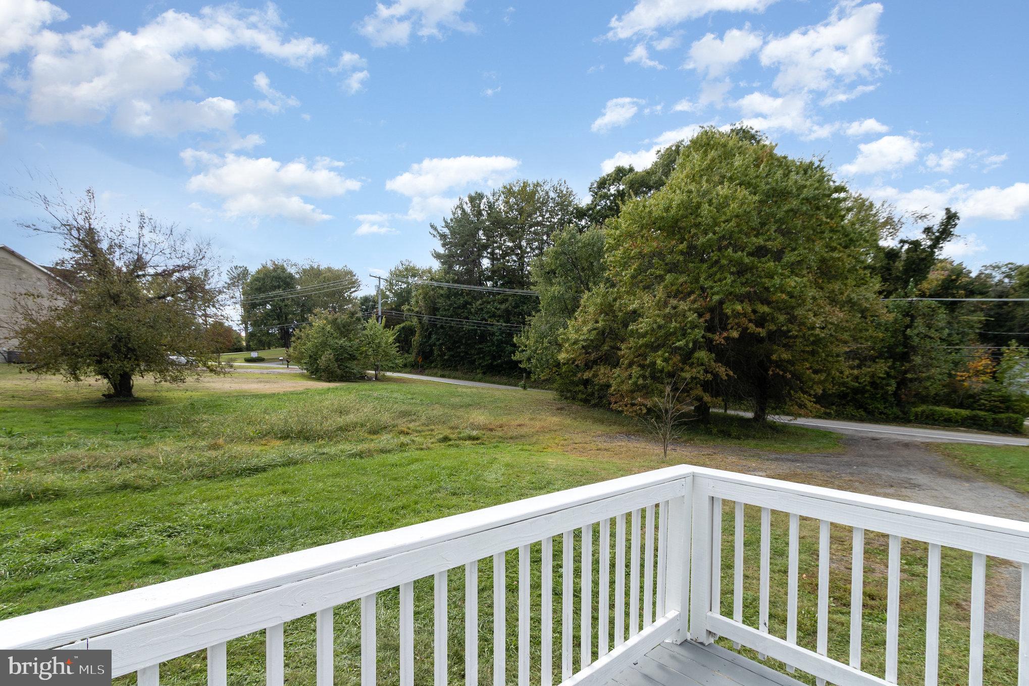 DAVIDSONVILLE - Residential