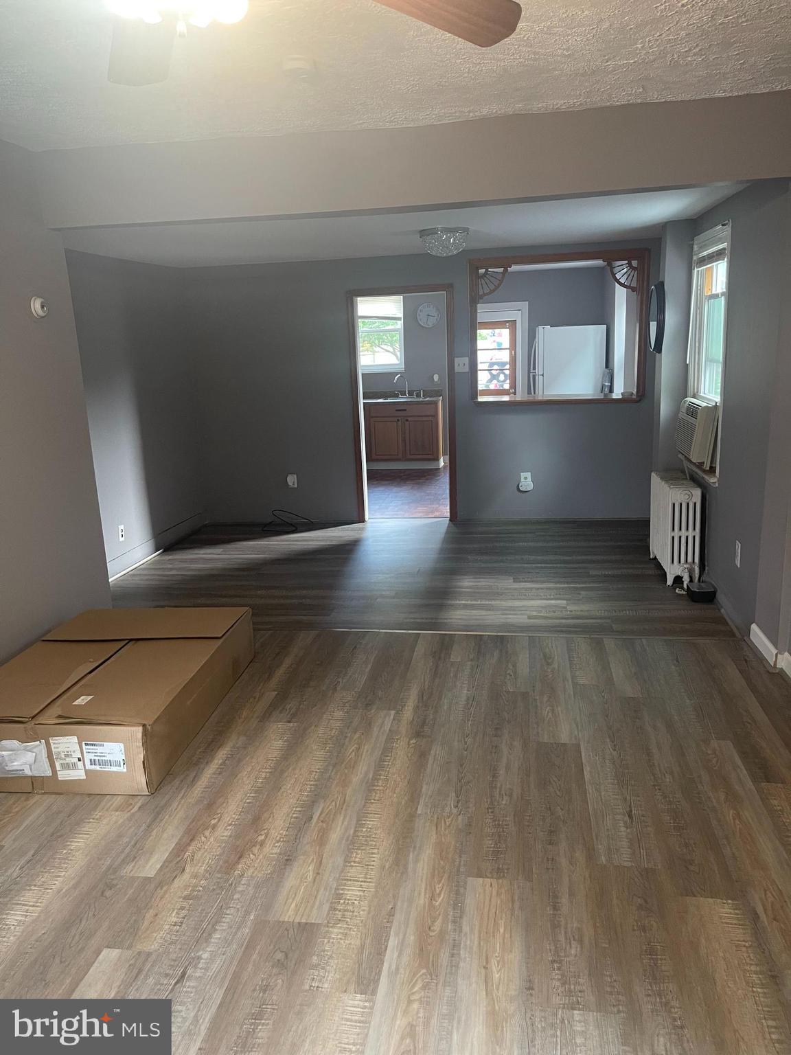 GLENSIDE - Residential Lease