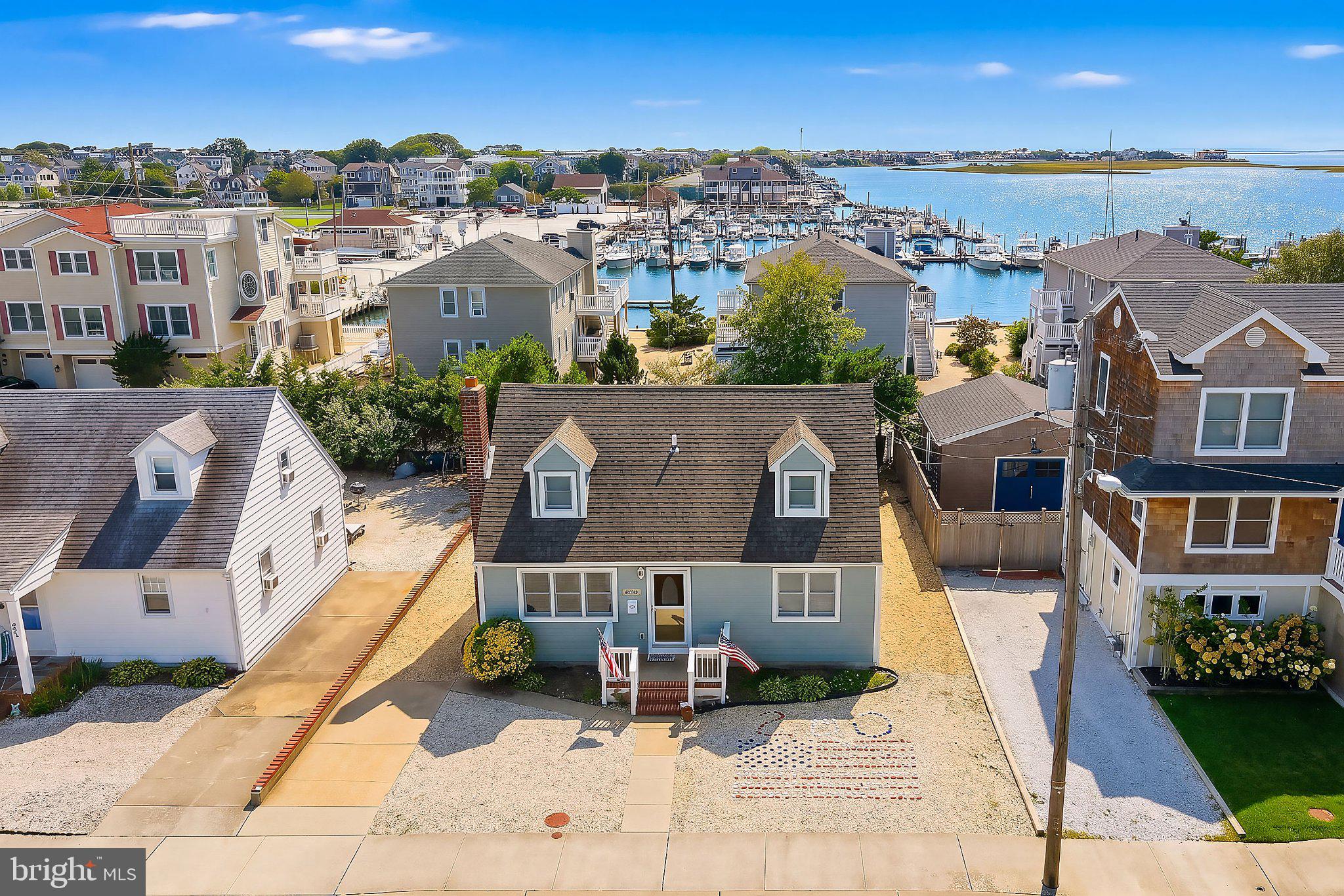 404 CORAL STREET