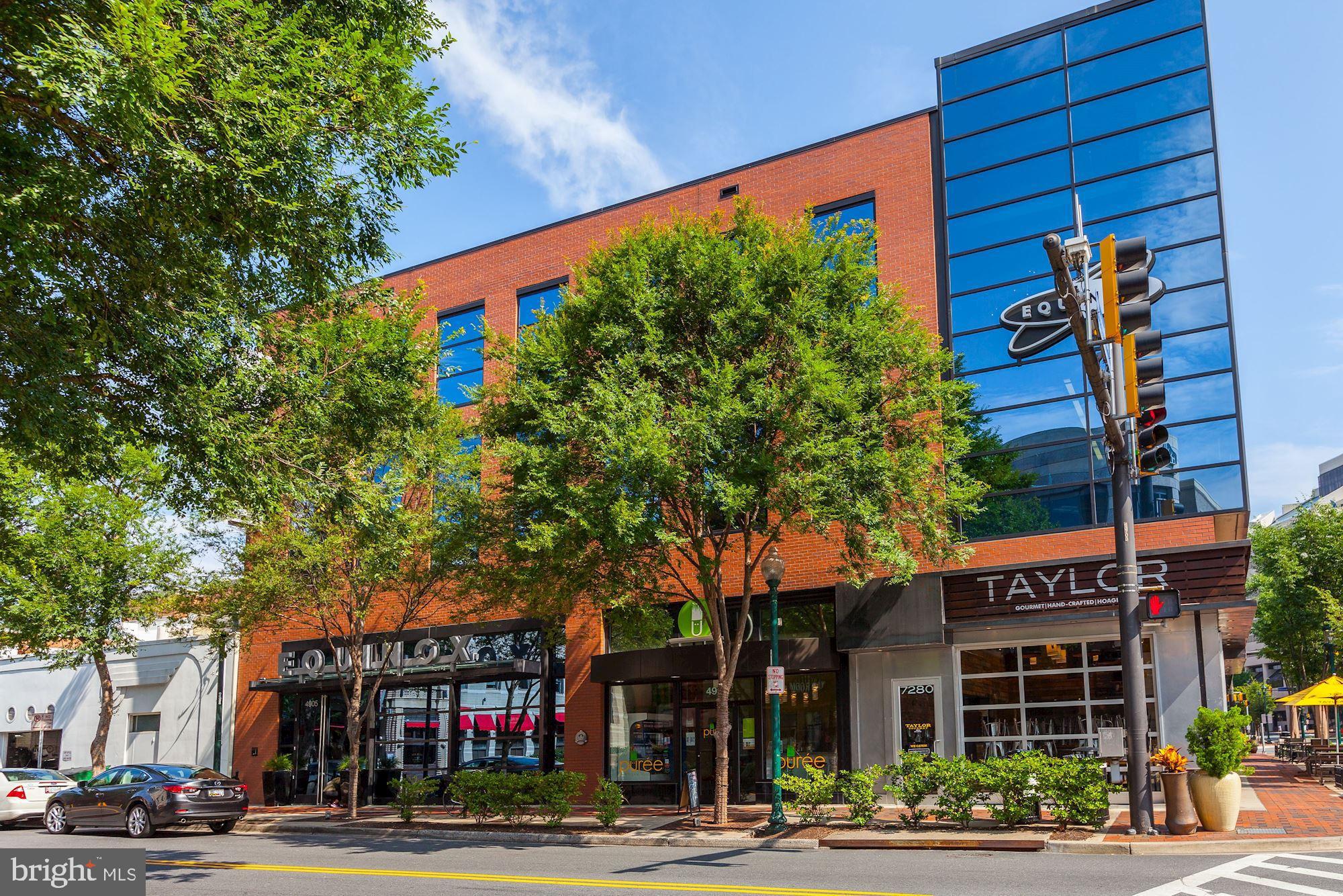 PARKSIDE CONDOMINIUMS - Residential