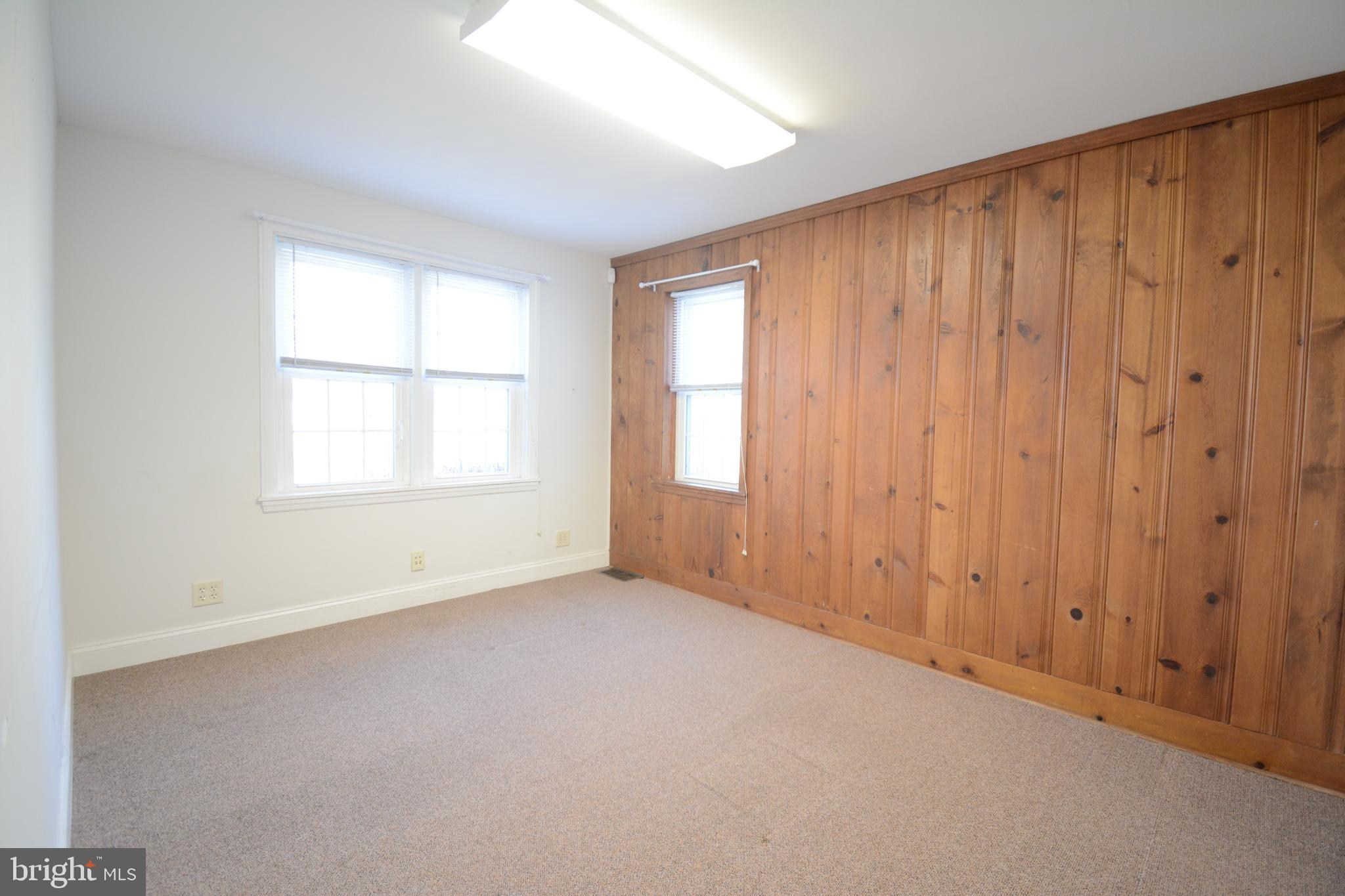 616 E CYPRESS STREET