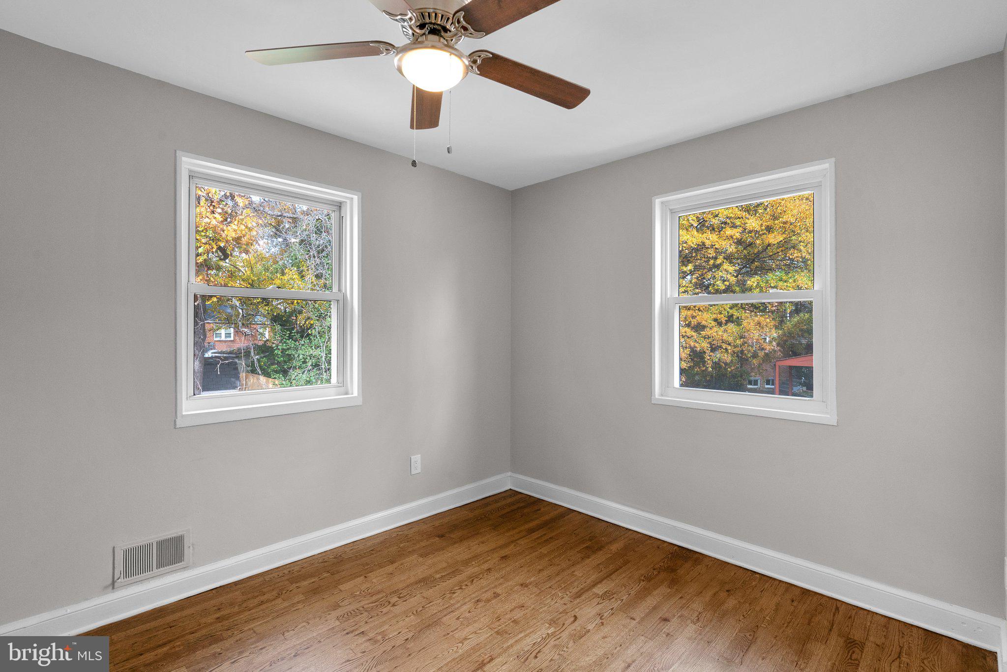 TAKOMA PARK - Residential