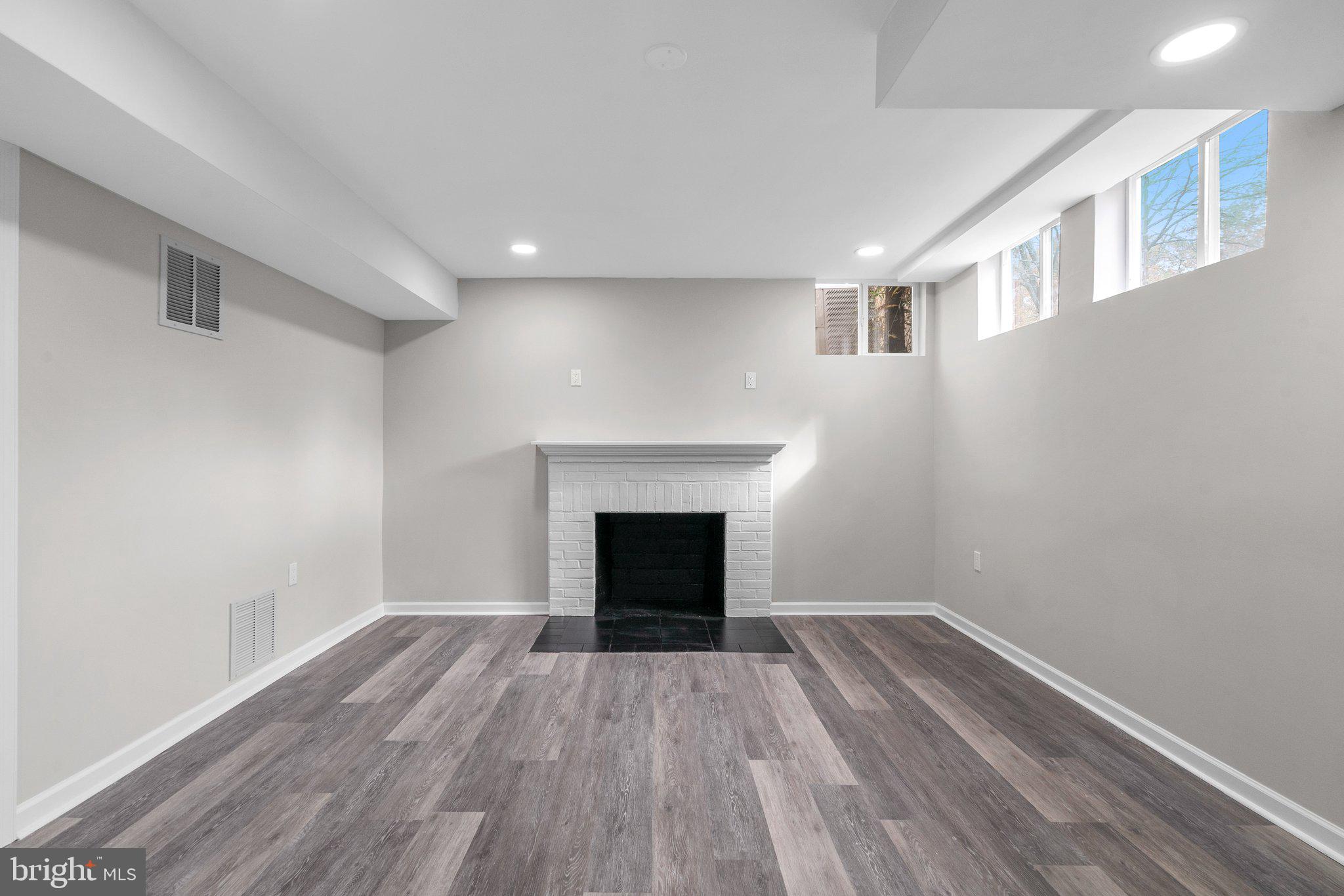 TAKOMA PARK - Residential