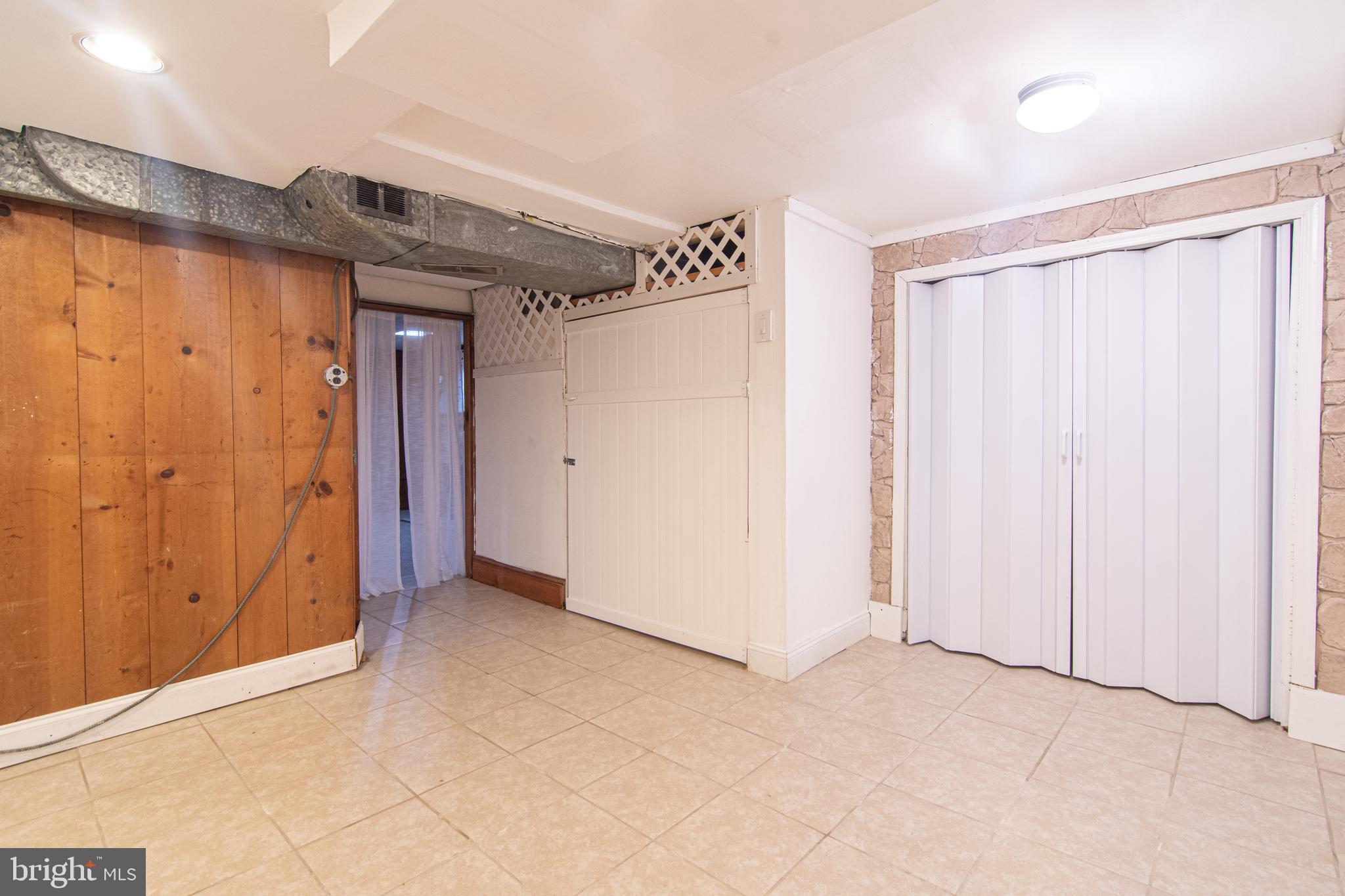 NORTHWOOD - Residential