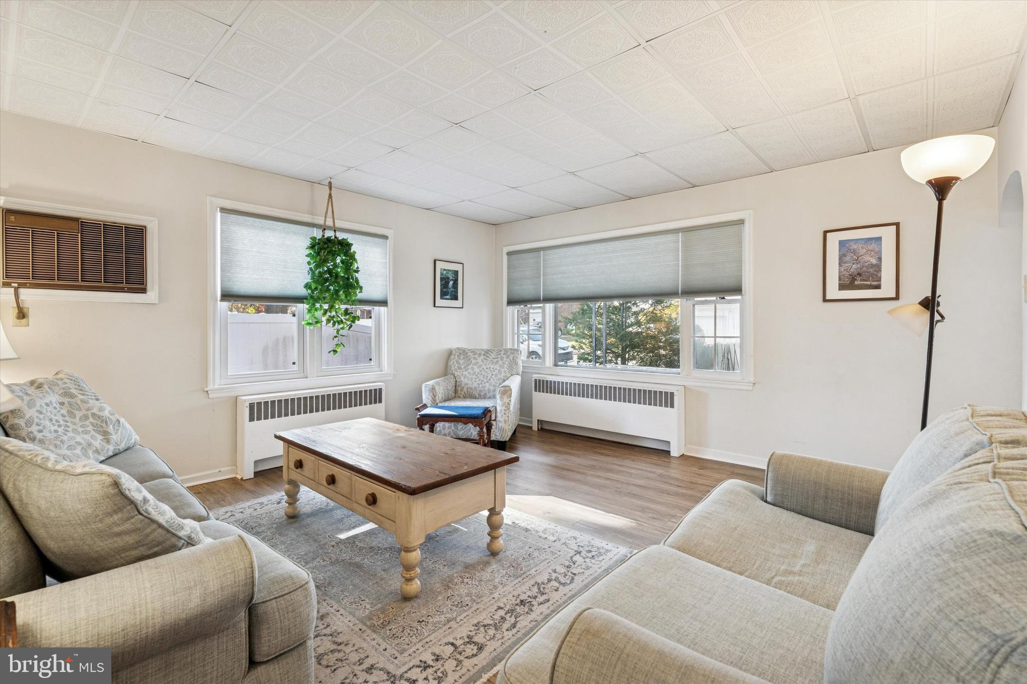 1106 N FRANKLIN STREET