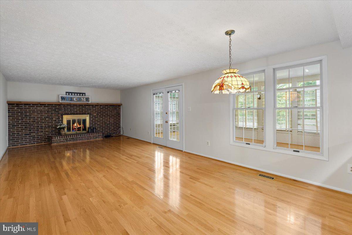MIDDLE VALLEY - Residential