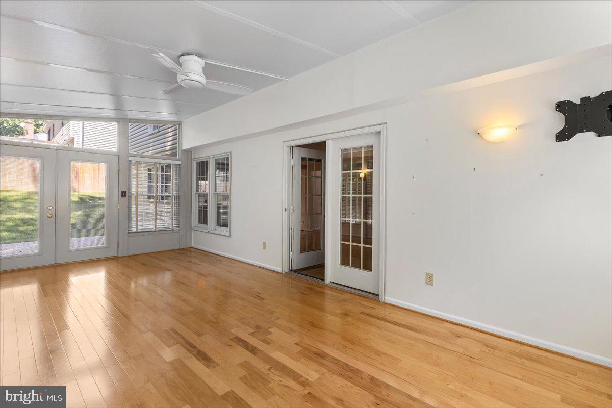 MIDDLE VALLEY - Residential
