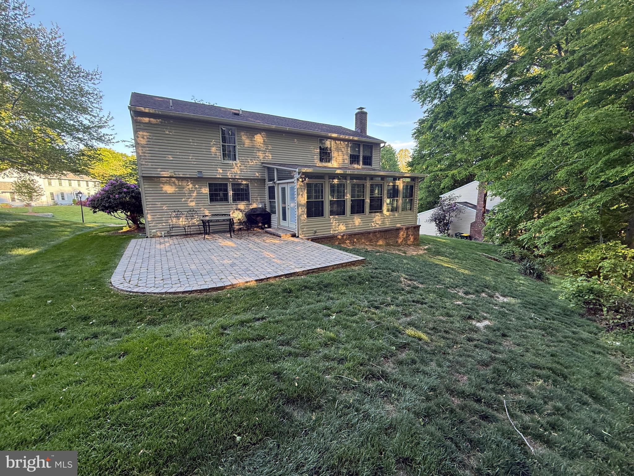 7805 ROUNDABOUT WAY
