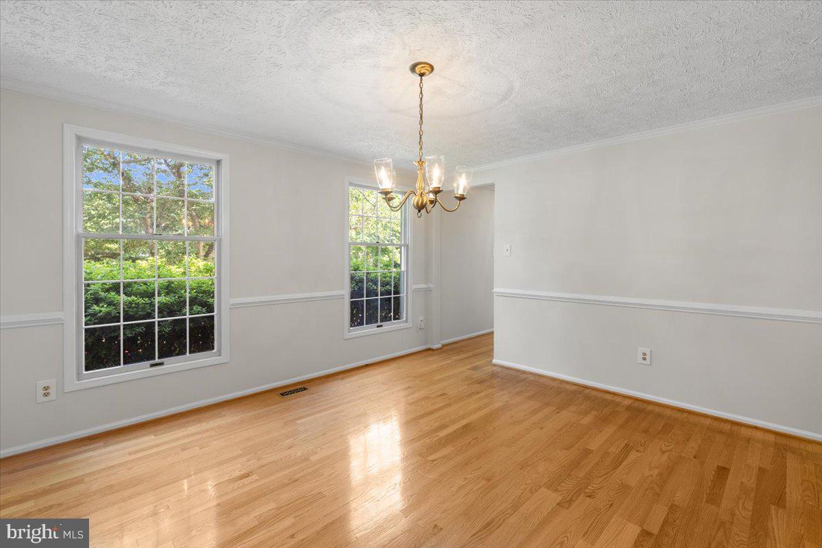 MIDDLE VALLEY - Residential