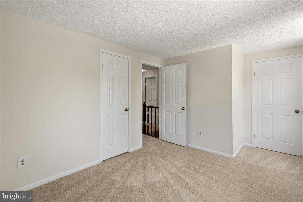 MIDDLE VALLEY - Residential