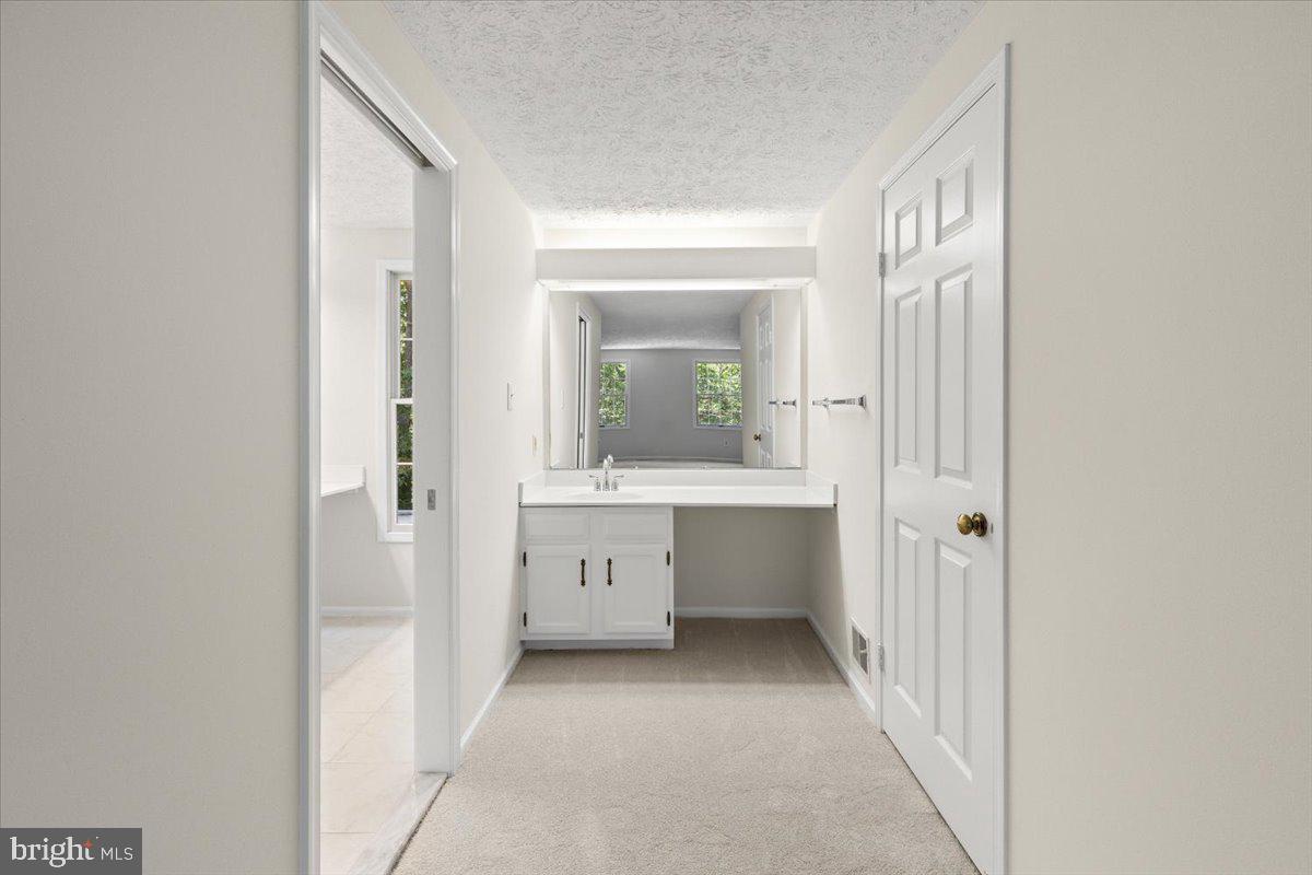 MIDDLE VALLEY - Residential