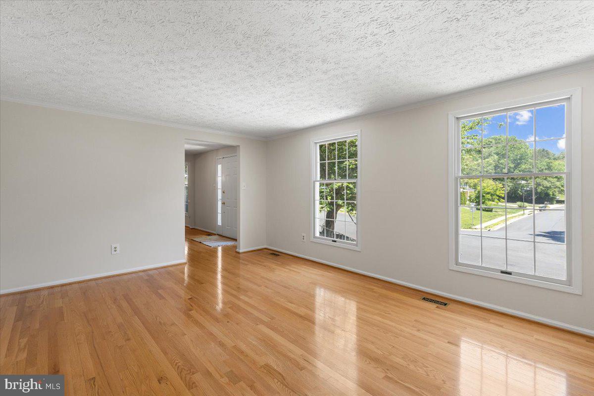 MIDDLE VALLEY - Residential