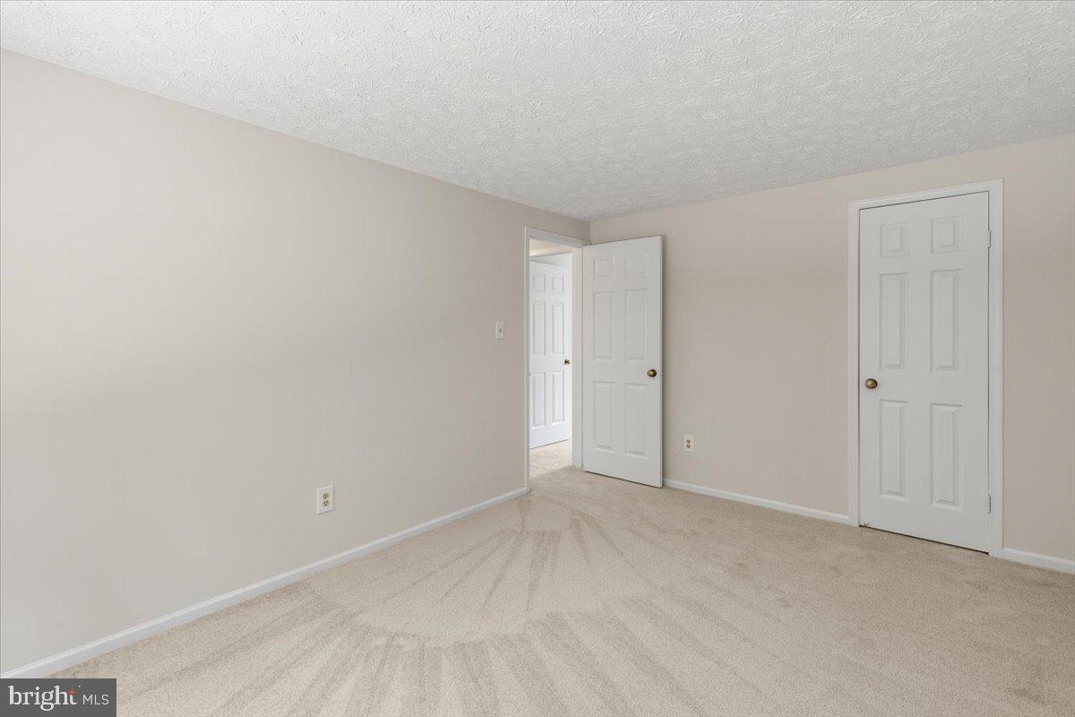 MIDDLE VALLEY - Residential