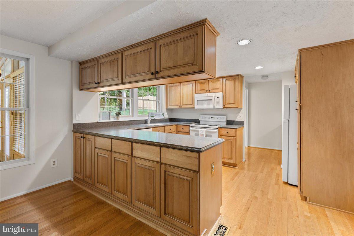 MIDDLE VALLEY - Residential