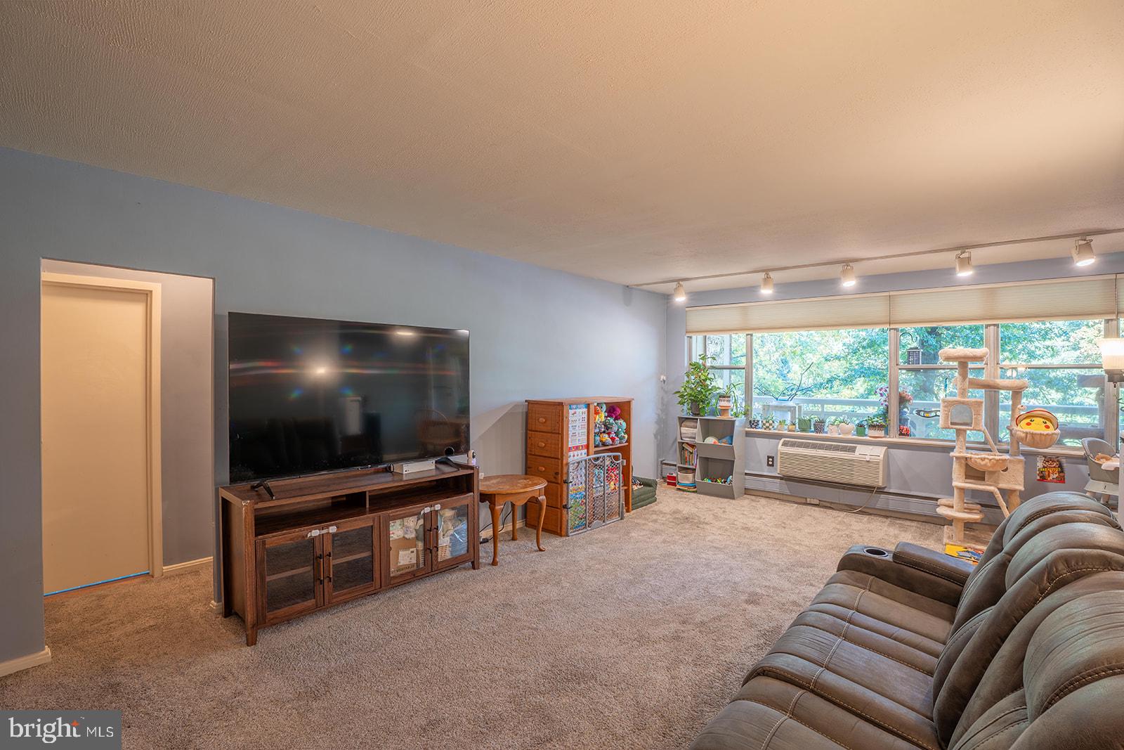 7900 OLD YORK ROAD 409-B