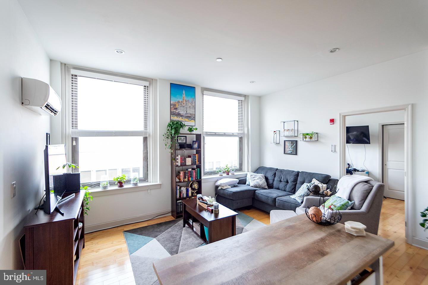427 MONROE STREET UNIT 202