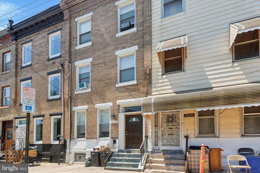 This duplex right by Fairmount park is perfect for an investor ready to get some serious cash flow on a nice renovated property or someone who wants to live in the building and rent out the bottom unit and live upstairs. Unit 1 (occupied)  is a 2 bed 1 bath bringing in 1176 a month and unit 2 is a 4 bed 1 bath that is currently vacant but was getting 1450 a month !  Do not miss your opportunity to get yourself a fantastic rental/Investment property. Schedule your showing today.