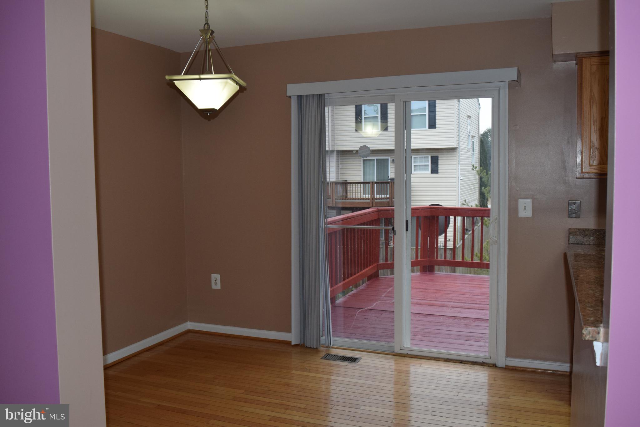 COLONY SQUARE- RSB PT PA - Residential Lease