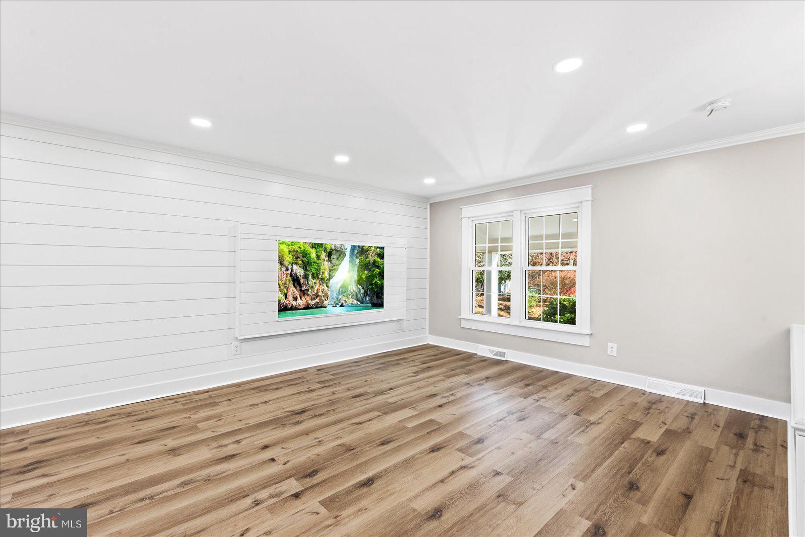 GRAFTON VILLAGE - Residential