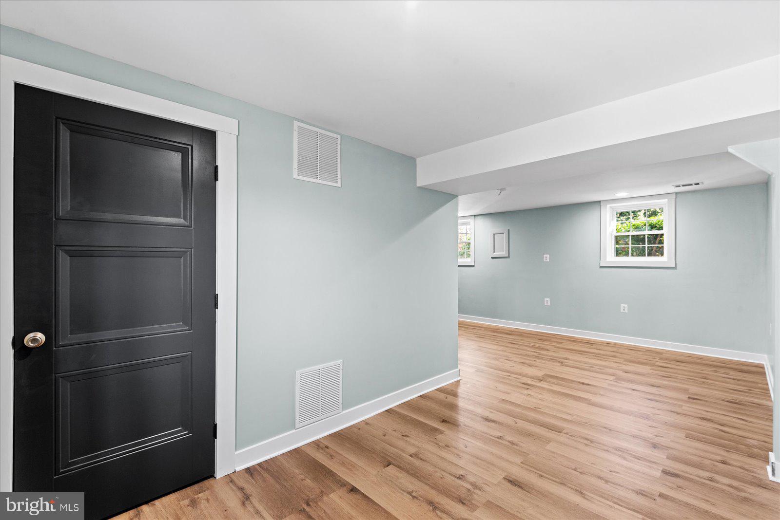 GRAFTON VILLAGE - Residential