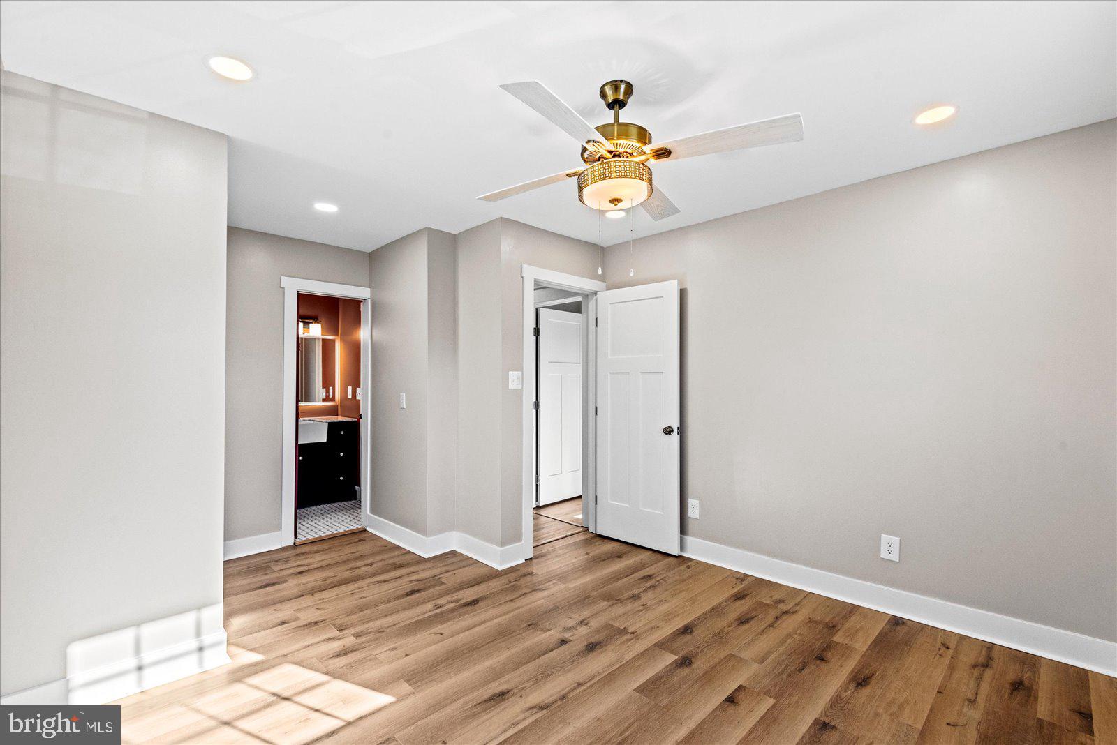 GRAFTON VILLAGE - Residential