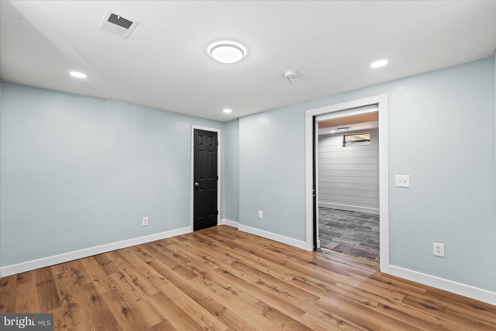 GRAFTON VILLAGE - Residential