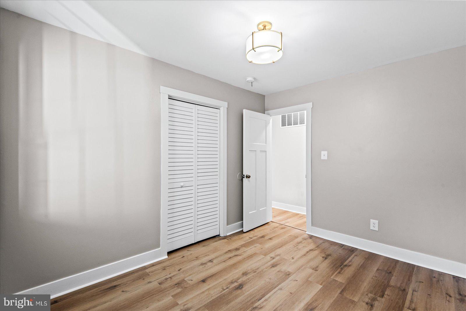 GRAFTON VILLAGE - Residential