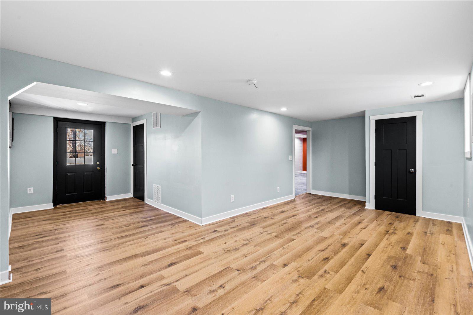 GRAFTON VILLAGE - Residential