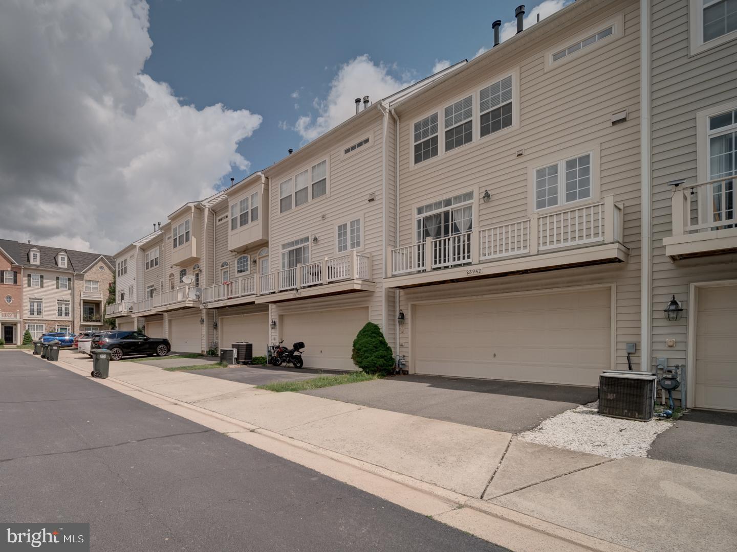 BRAMBLETON - Residential Lease