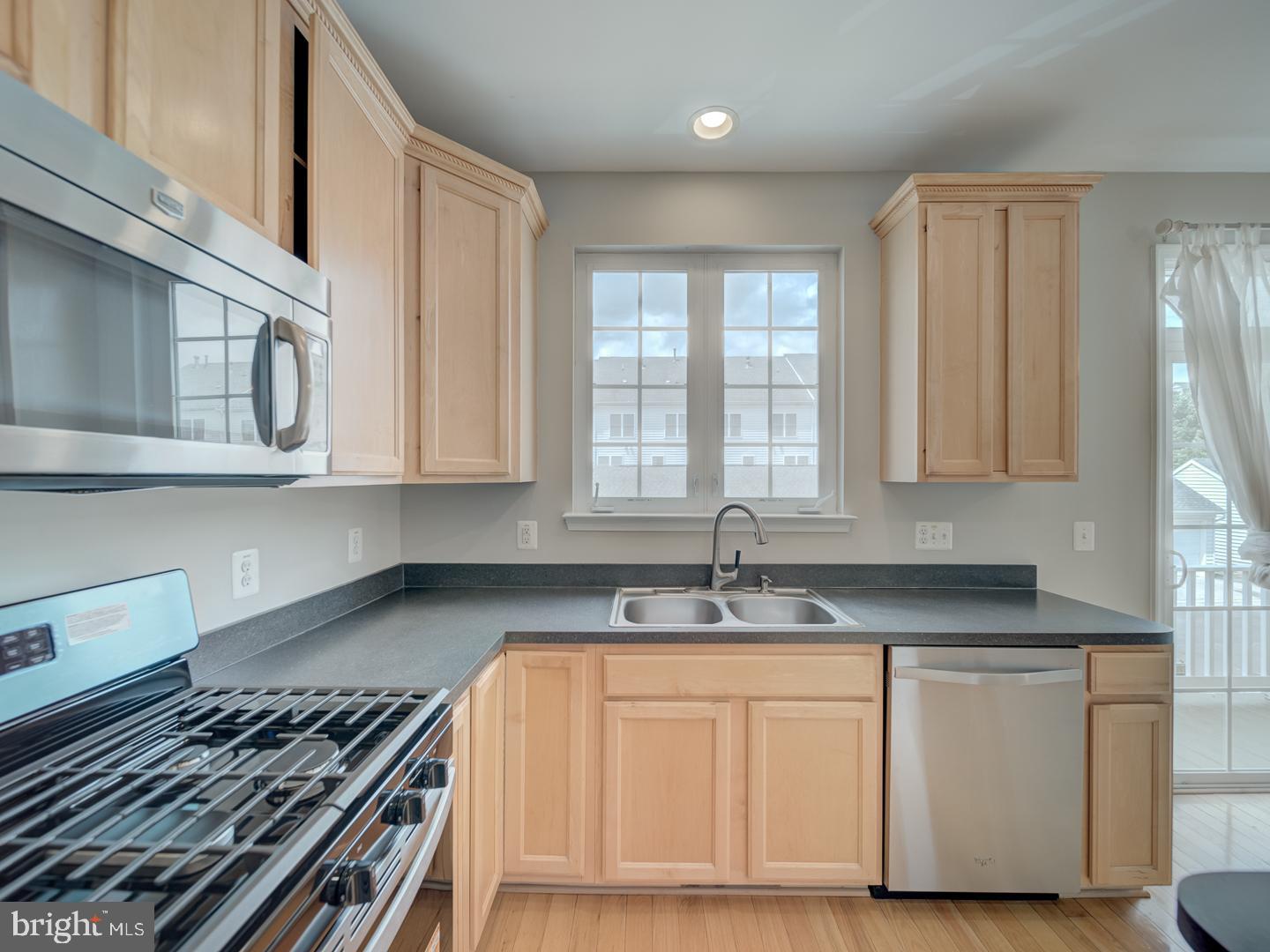 BRAMBLETON - Residential Lease