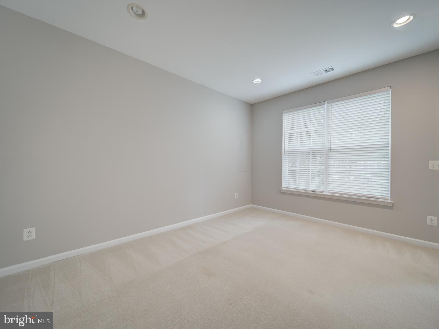 BRAMBLETON - Residential Lease