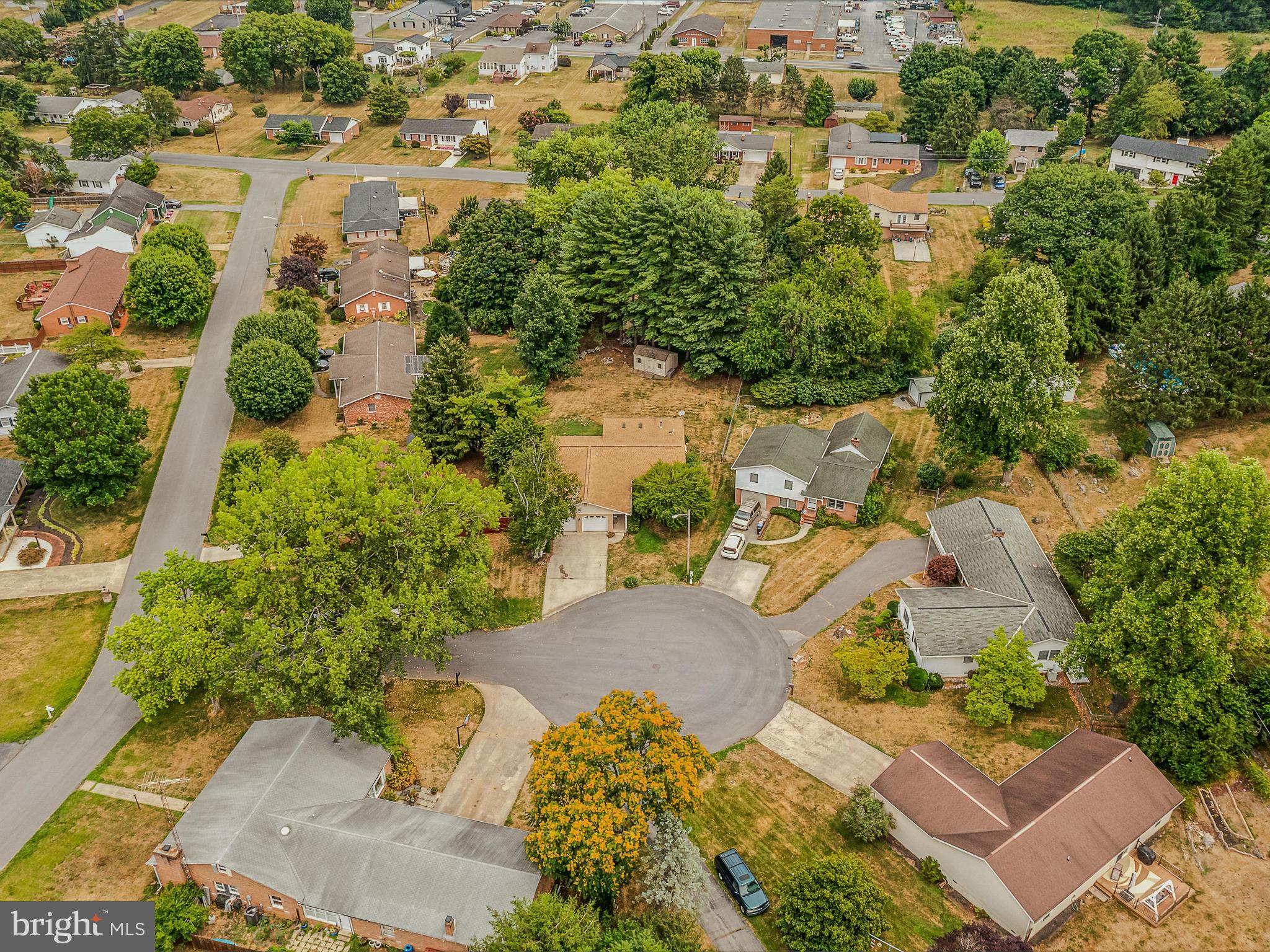 MEADOWBROOK - Residential