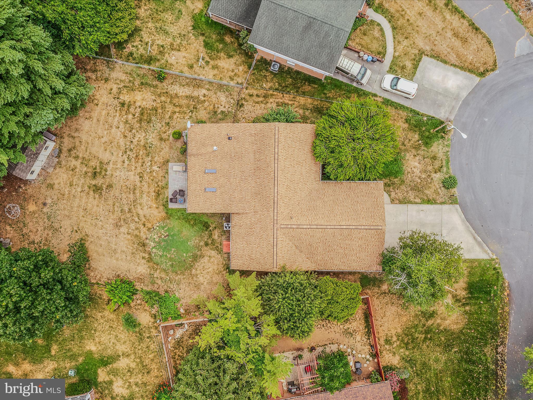 MEADOWBROOK - Residential