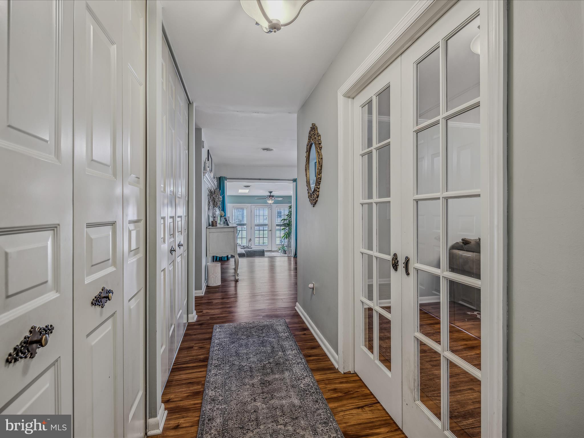 MEADOWBROOK - Residential