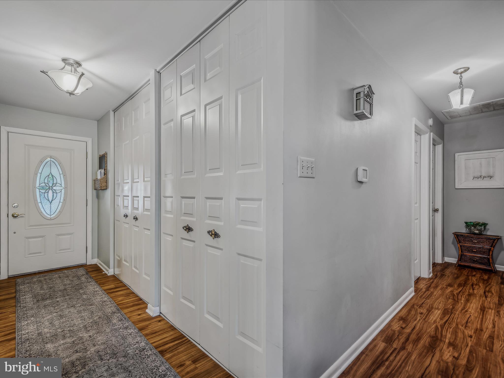 MEADOWBROOK - Residential