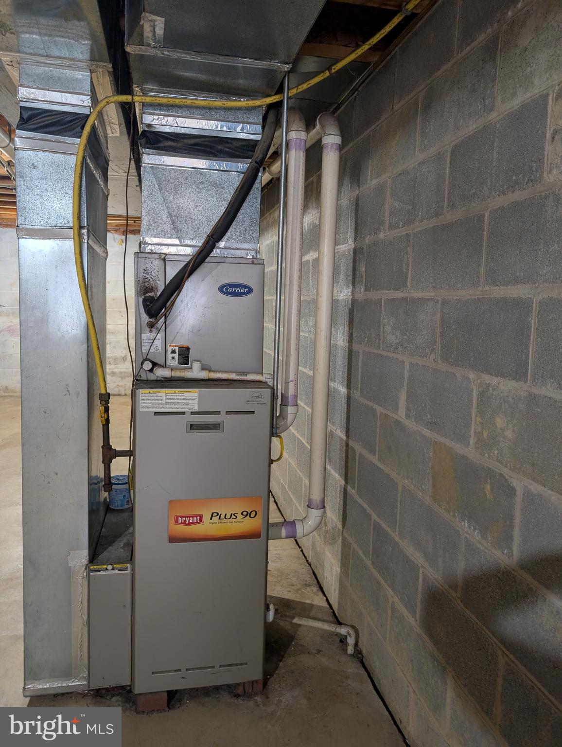 WALNUT HILL - Residential