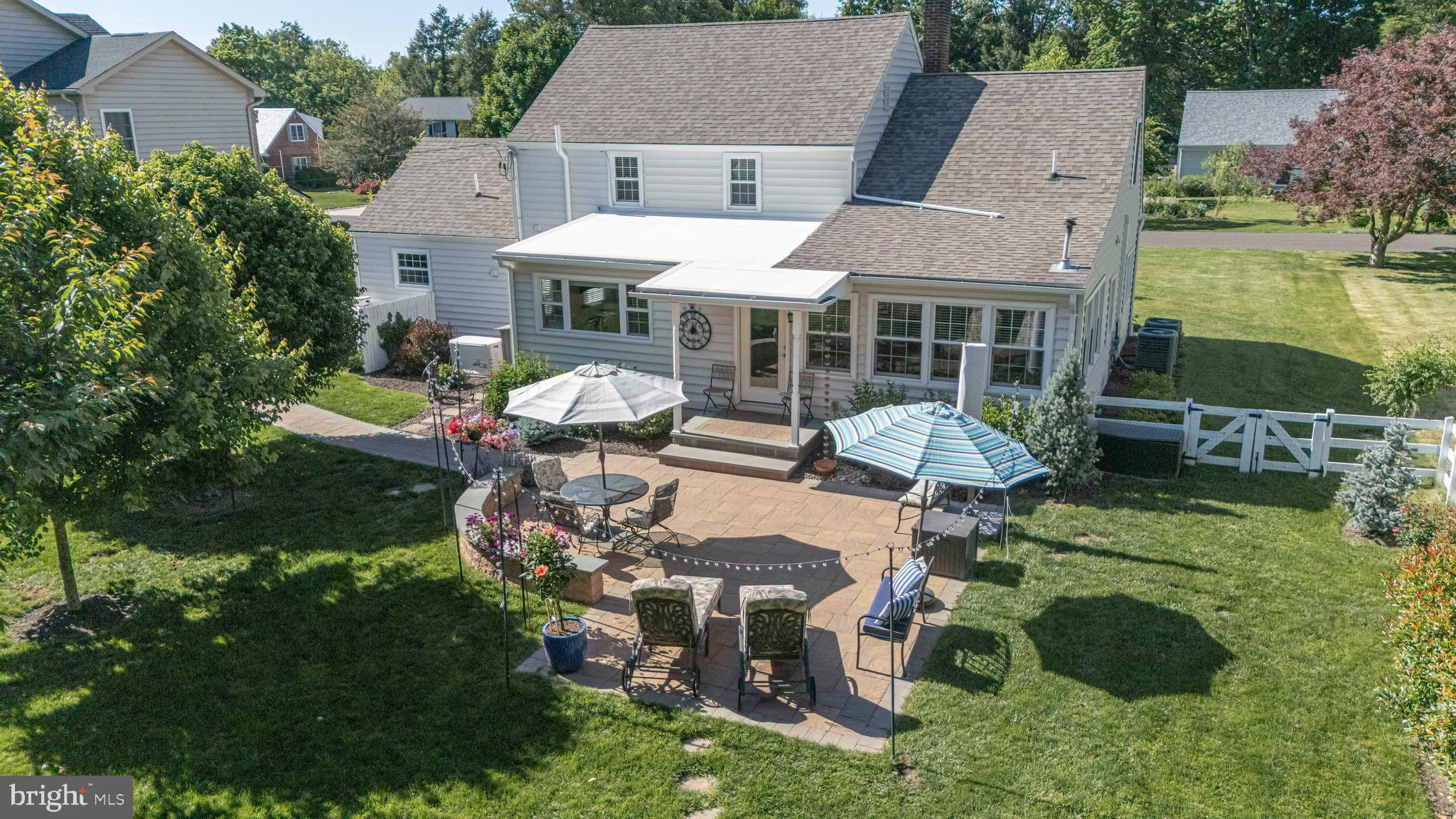 7 COLONIAL RIDGE DRIVE