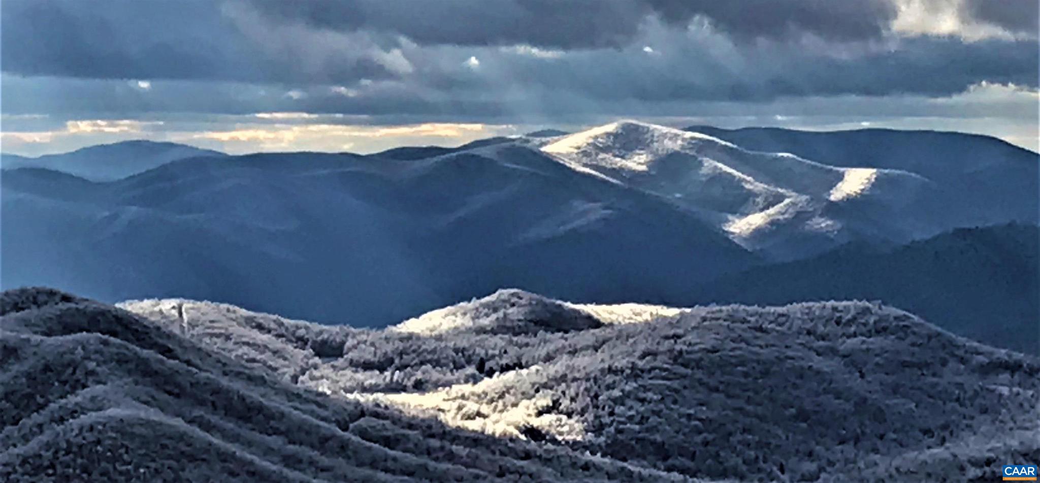 WINTERGREEN RESORT - Residential