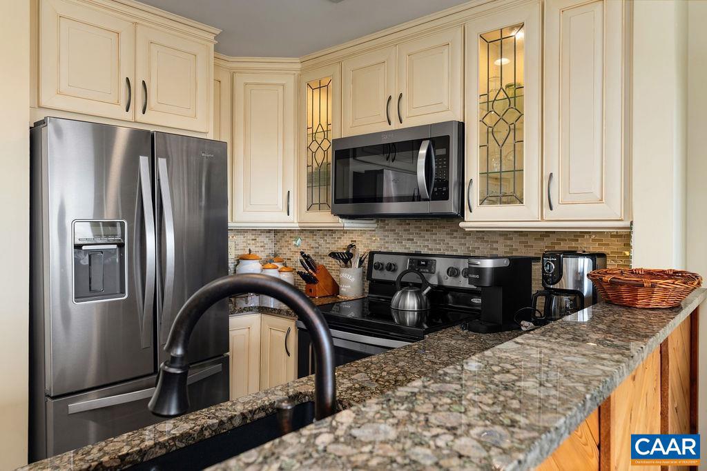 WINTERGREEN RESORT - Residential