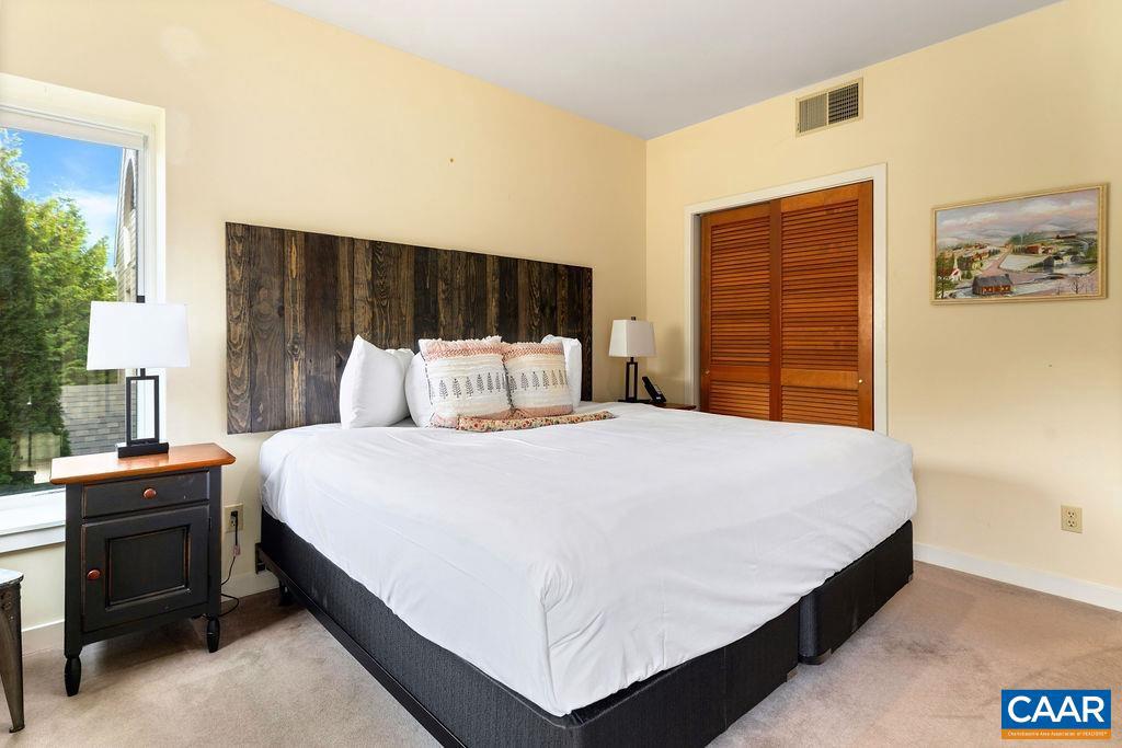 WINTERGREEN RESORT - Residential