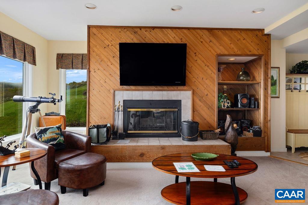 WINTERGREEN RESORT - Residential