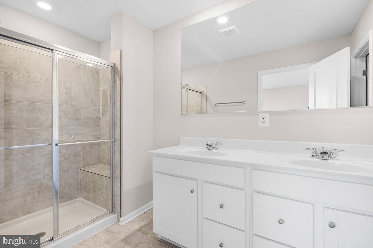 NORBORNE GLEBE - Residential Lease